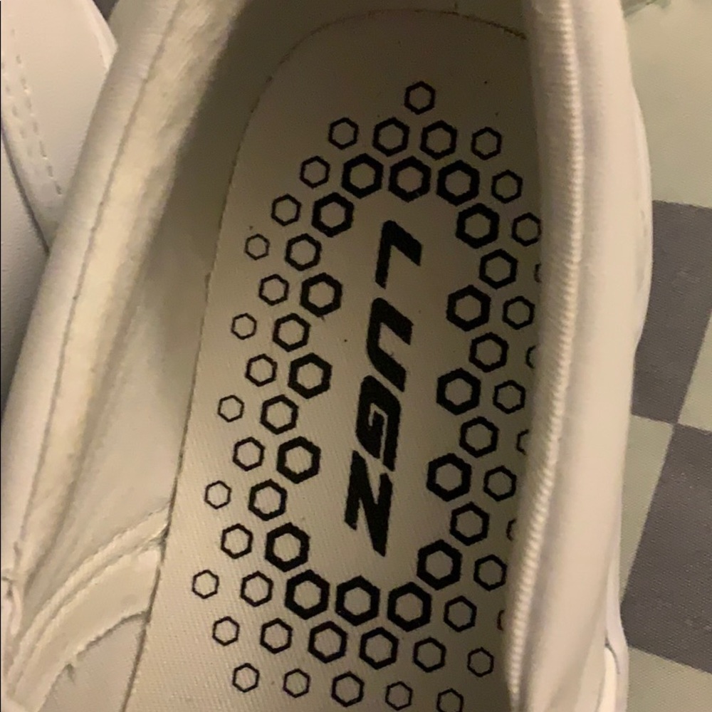 Slip ons - Picture 2 of 5